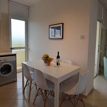 Appartement Olivia Mackenzie With Pool Larnaca